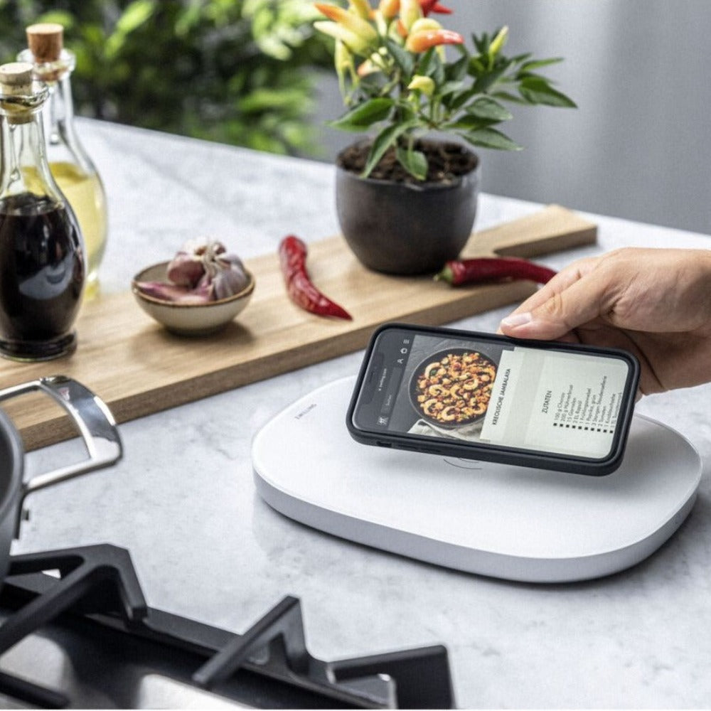 ZWILLING Enfinigy Wireless Charging Kitchen Scale - Black